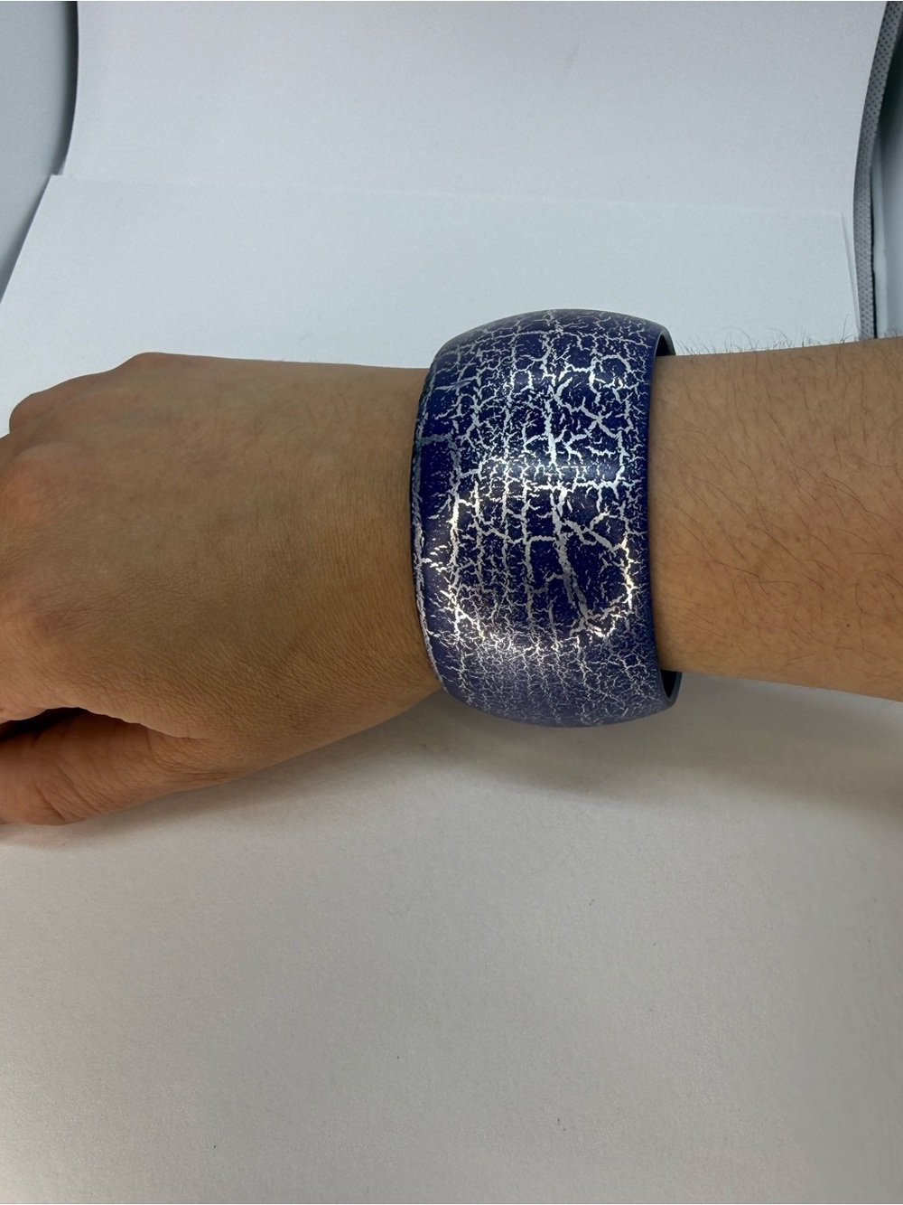 Bold Crackle Finish Wide Bangle in Deep Blue